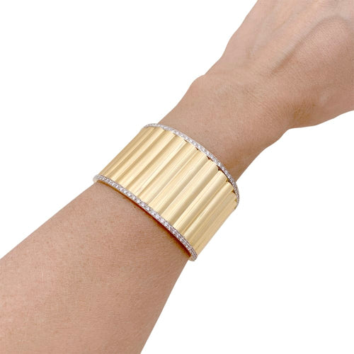 Bracelet Bracelet manchette deux ors et diamants. 58 Facettes 34786