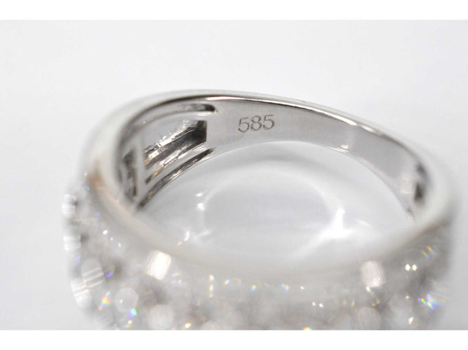 Bague 54 Bague pavée en or blanc avec diamants 58 Facettes 2045