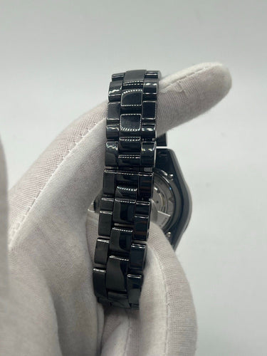 Montre Chanel J12 Diamants 58 Facettes