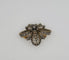 Broche Broche au design vintage, or jaune, argent et diamants. 58 Facettes 50143