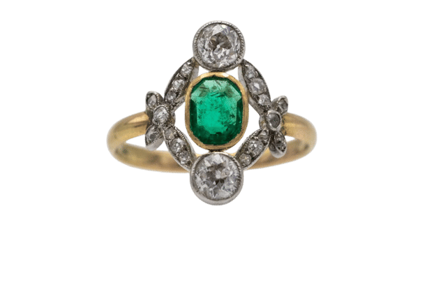 Bague Bague ancienne émeraude et diamants en or jaune 18 carats et platine 58 Facettes 9987