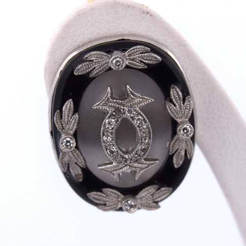 Boucles d'oreilles Boucles d'oreilles vintage en platine ornées d'onyx, de cristal de roche et de diamants 58 Facettes OR190