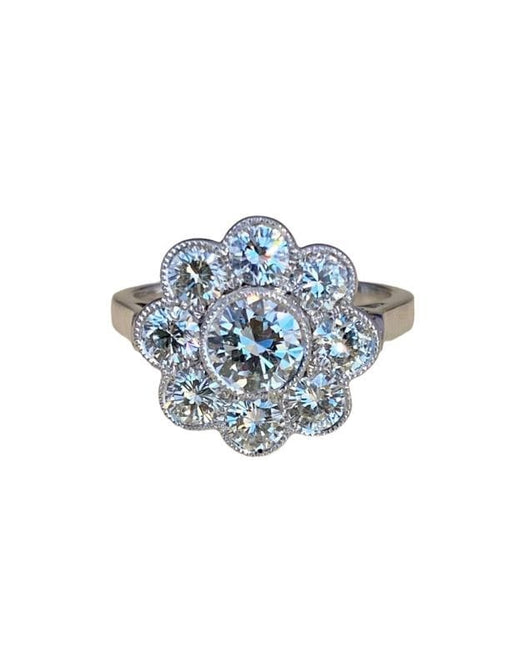Ring 53 Marguerite ring, in 18k white gold and diamonds 58 Facettes