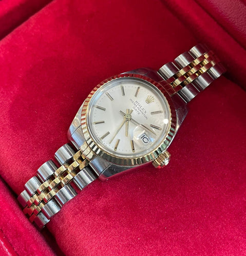 Montre ROLEX - Montre femme OYSTER Perpetual Date 26 en or jaune et acier 58 Facettes