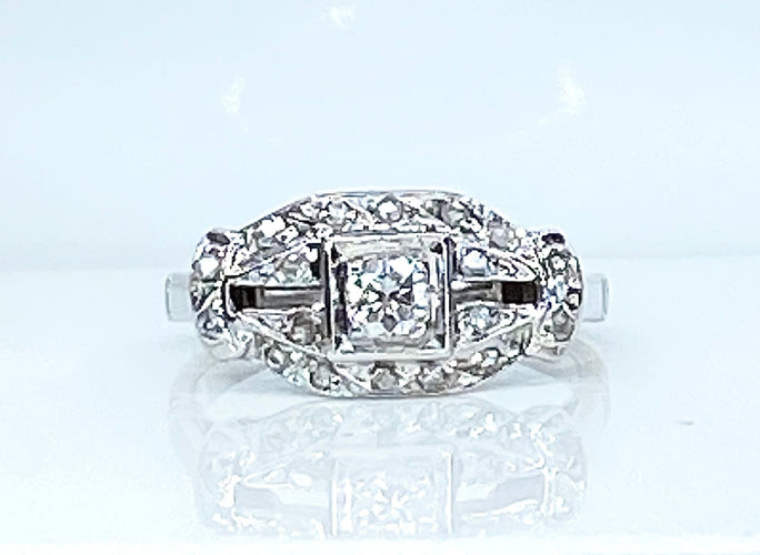 Bague 48 Bague en or blanc et diamants Art Déco 58 Facettes AB582