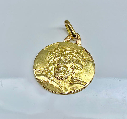 Médaille du Christ en or jaune 18 carats
