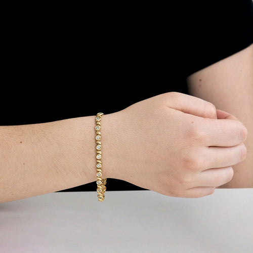 Bracelet Bracelet or jaune diamants 58 Facettes LP1086/9