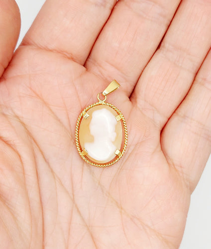 Pendentif Pendentif - Pendentif vintage art déco en or 18k camée coquille 58 Facettes A06601