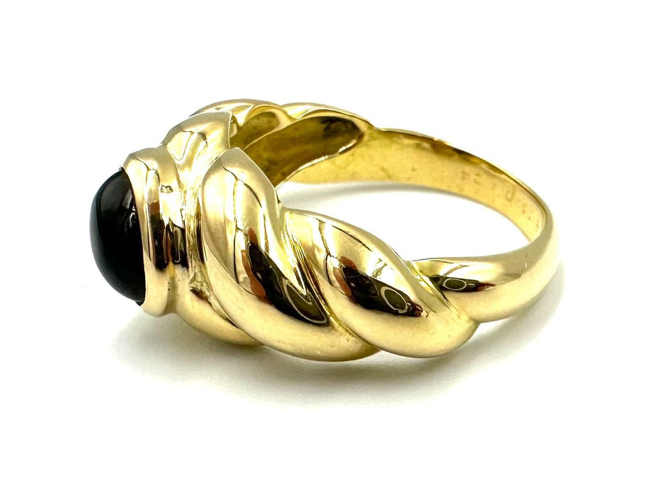 Bague VAN CLEEF & ARPELS. Bague vintage or jaune 18K et onyx 58 Facettes