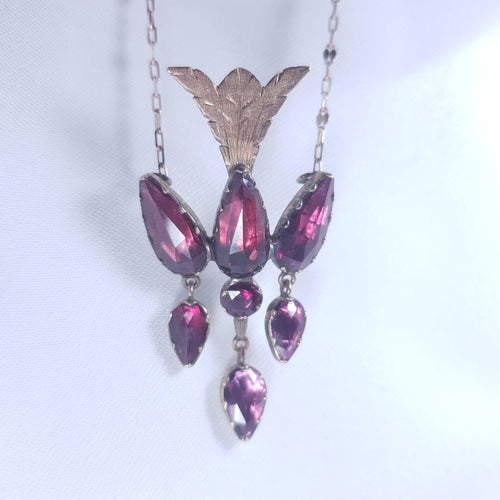 Pendentif Pendentif or rose et grenats 58 Facettes