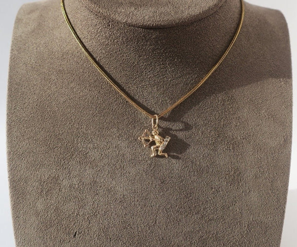 Pendentif Pendentif zodiaque Sagittaire en or rose 14 carats et pierres 58 Facettes