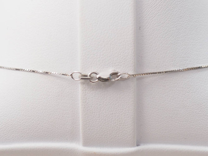 Collier Collier en or blanc et 4 coeurs 58 Facettes 26383