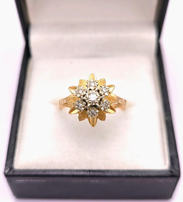 Bague fleur années 50 2 ors et diamant