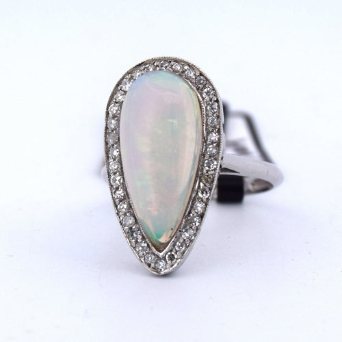 Opale ajourée Art Déco