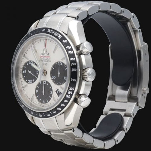 Montre Omega Montre Speedmaster Date Chronograph 58 Facettes MT41848