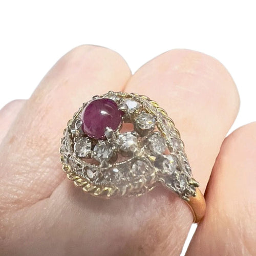 Bague 55.5 BAGUE ART DÉCO, ÉPOQUE 1920-1925, OR 18 KT ET PLATINE AVEC DIAMANTS ET RUBIS 58 Facettes Q10B