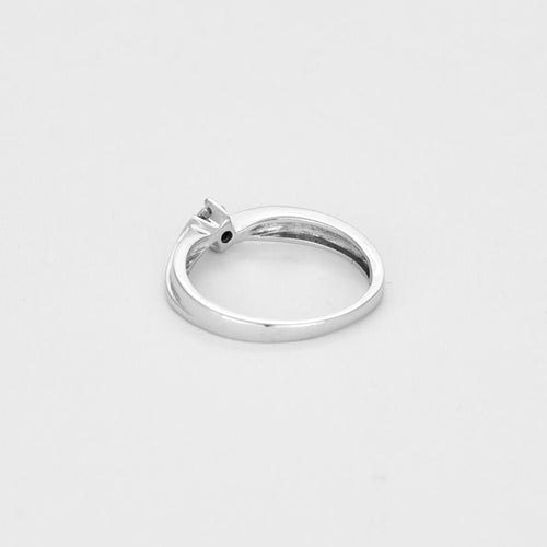 Bague Solitaire en or blanc et diamants
