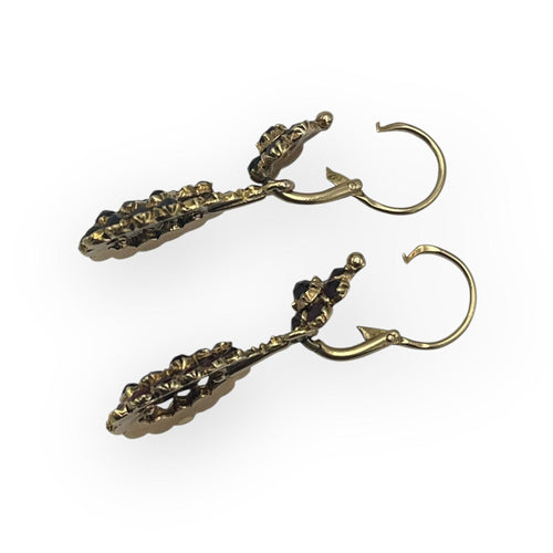 Boucles d'oreilles Boucles d'oreilles dormeuses or jaune grenats 58 Facettes 149057401