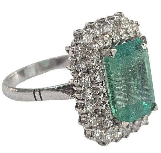 Bague 51 Bague cluster avec émeraude colombienne naturelle certifiée HRD de 3,45 cts en or blanc 58 Facettes E24