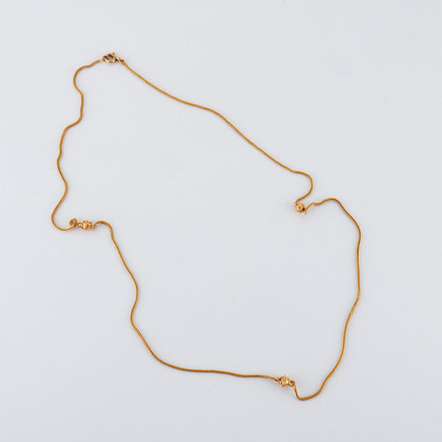 Collier Chaîne ancienne en or jaune 18 carats à 3 éléments 58 Facettes