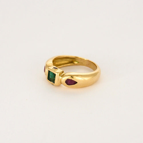 Bague 56 Bague en or jaune, émeraude et rubis 58 Facettes LP1189
