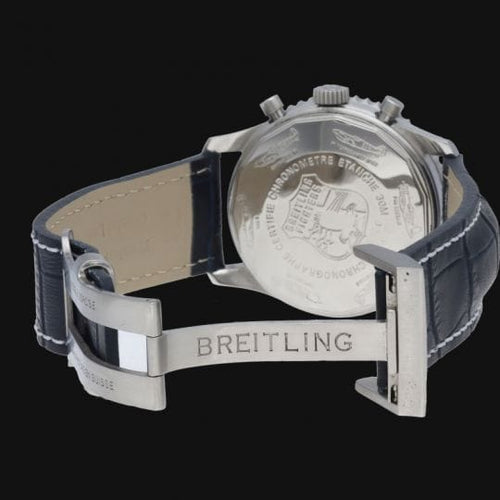 Montre Breitling Montre Navitimer Navitimer Fighters 58 Facettes MT42017