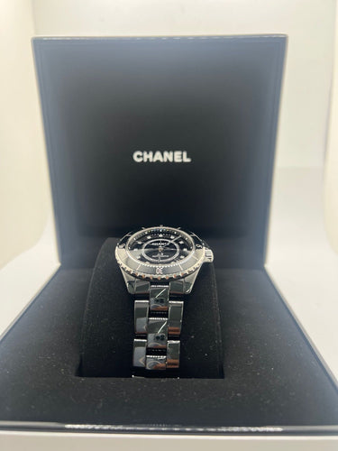 Montre Chanel J12 Diamants 58 Facettes