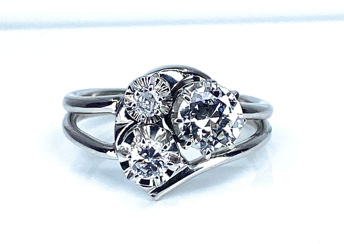 Bague 52 Bague or blanc sertie  de 3 diamants 58 Facettes AB450