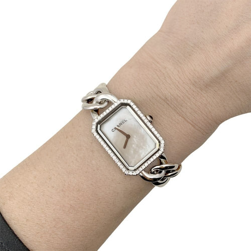 Montre Montre Chanel "Première chaine", acier, nacre et diamants 58 Facettes 35048