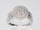 Bague 54 Bague entourage en or blanc avec diamants 58 Facettes 2079