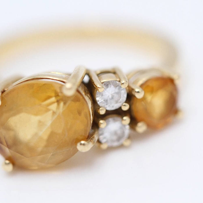 bague en or jaune avec citrines et diamants