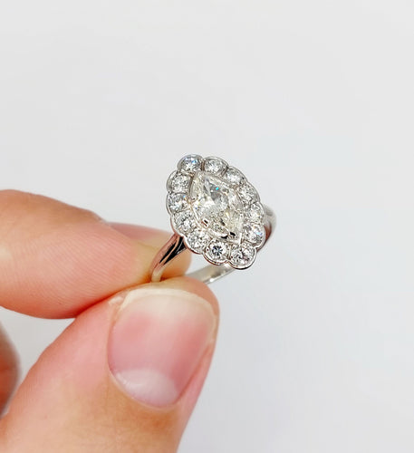 Bague 50 Bague marquise Art Déco or blanc, diamants 58 Facettes A05282