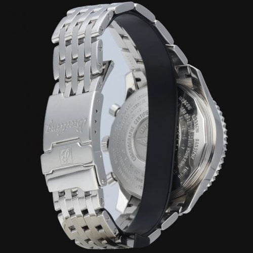 Montre Breitling Montre Navitimer World GMT Chronographe 58 Facettes MT42069