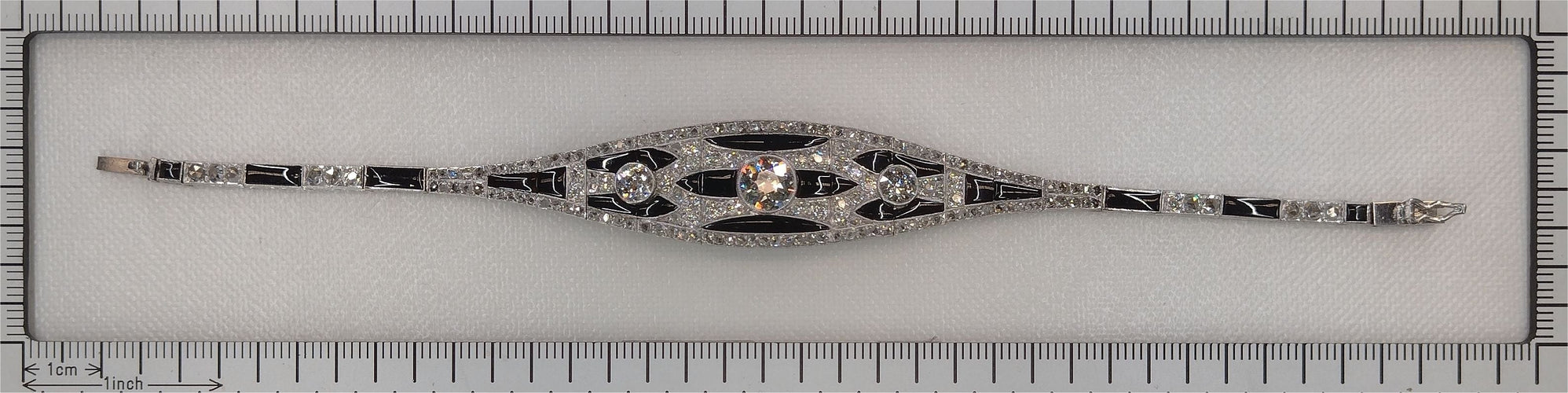 Bracelet Graphic Grace – Bracelet Art déco vintage en diamants et onyx, vers 1920 58 Facettes 24323-0290