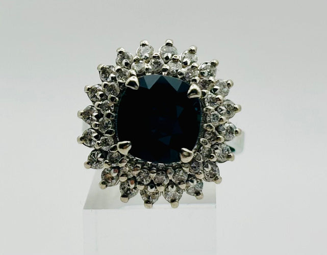 Bague 54 Bague en or blanc avec saphir et diamants 58 Facettes 50313