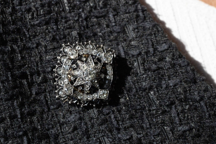 Broche Brooch antique en or jaune et argent avec diamants anciens, fin XIXe siècle 58 Facettes 10359