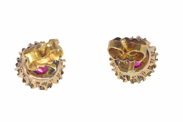 Boucles d'oreilles Clous d'oreilles antiques victoriens en diamant avec rubis naturels 58 Facettes 22130-0196