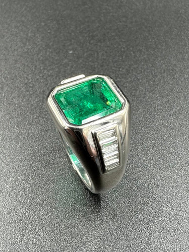 Bague 49 Bague Vintage Emeraude, Diamants, Or Blanc 58 Facettes