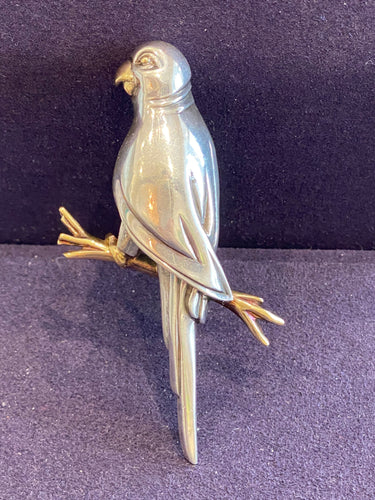 Broche HERMES - Broche perroquet argent et or jaune 58 Facettes