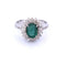 Bague en or blanc 18 carats avec émeraude de 1,80 carat et diamants