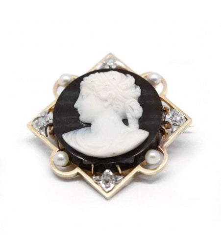 Broche Broche Camée - Or jaune, diamants et perles 58 Facettes 200048R