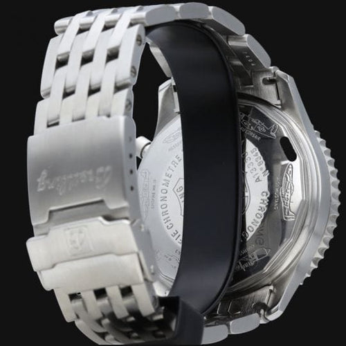 Montre Breitling Montre Navitimer 58 Facettes MT42018