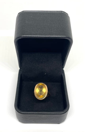 Bague 53 Bague cocktail en or jaune et citrine 58 Facettes