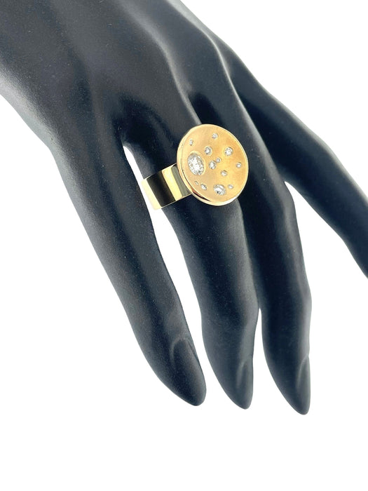 Bague 55.5 Bague et pendentif design lune en or jaune et diamants 58 Facettes