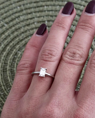 Bague 50 Bague de fiançailles GRAFF, « Paragon » avec diamant émeraude GIA 0,50 carat F/VVS1 58 Facettes