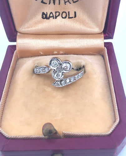 Bague 51 Bague en platine avec diamants 58 Facettes