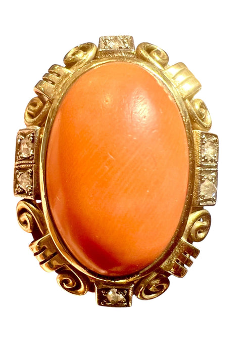 Bague 59 Bague 1940 or jaune cabochon corail et diamants taille ancienne 58 Facettes 7204 A