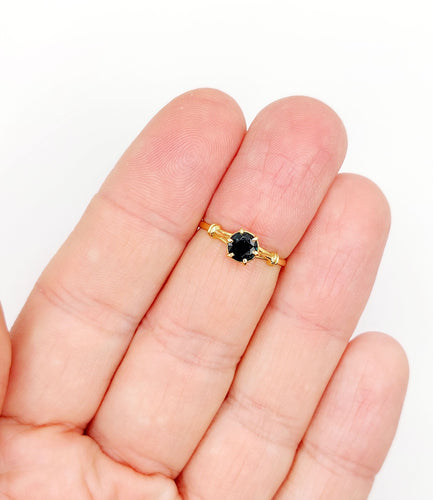 Bague 51 Bague - Solitaire vintage en or 18k et saphir naturel 0,50 carat 58 Facettes A06640