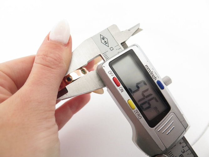 Bague 55 bague CARTIER love t55 en or 18k pierres saphir grenat amethyste 58 Facettes 271117