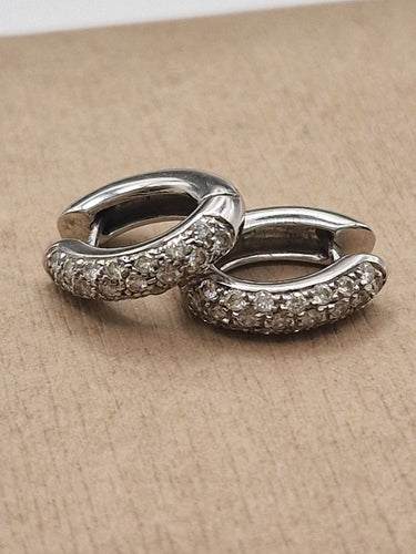 Boucles d'oreilles Boucles d'oreilles demi-créoles en or blanc et diamants 58 Facettes